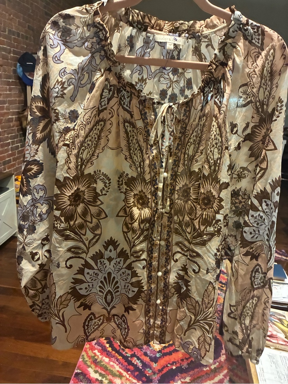 Lucky & Coco size 2X bohemian floral top